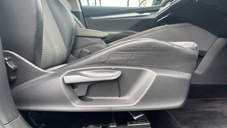 Skoda Enyaq 132kW 60 ecoSuite 62kWh 5dr Auto Electric Estate